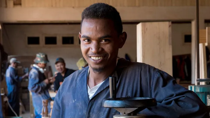 mieux qualifier les ressources humaines de madagascar dans le secteur btp